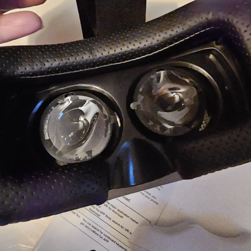 Cynoculars vr box